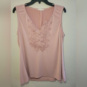 Pretty pastel pink lace detailed tank top